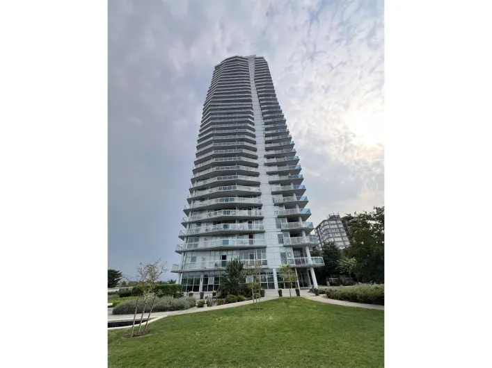 3305 11967 80 AVENUE, Delta
