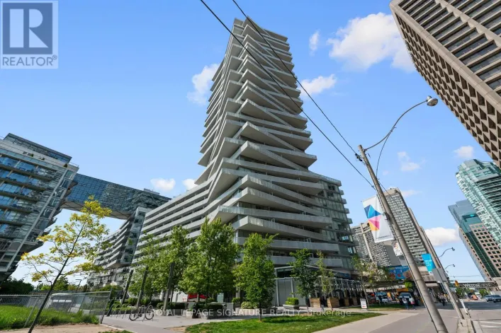 3305 - 15 QUEENS QUAY E, Toronto