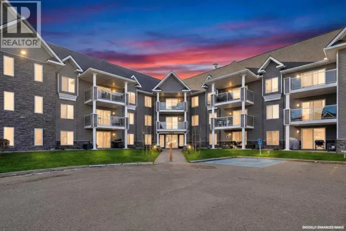 3305, 3000 Tuscarora Manor NW, Calgary