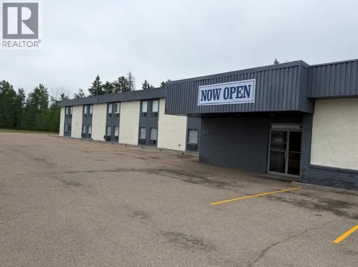 3305 Caxton Street, Whitecourt
