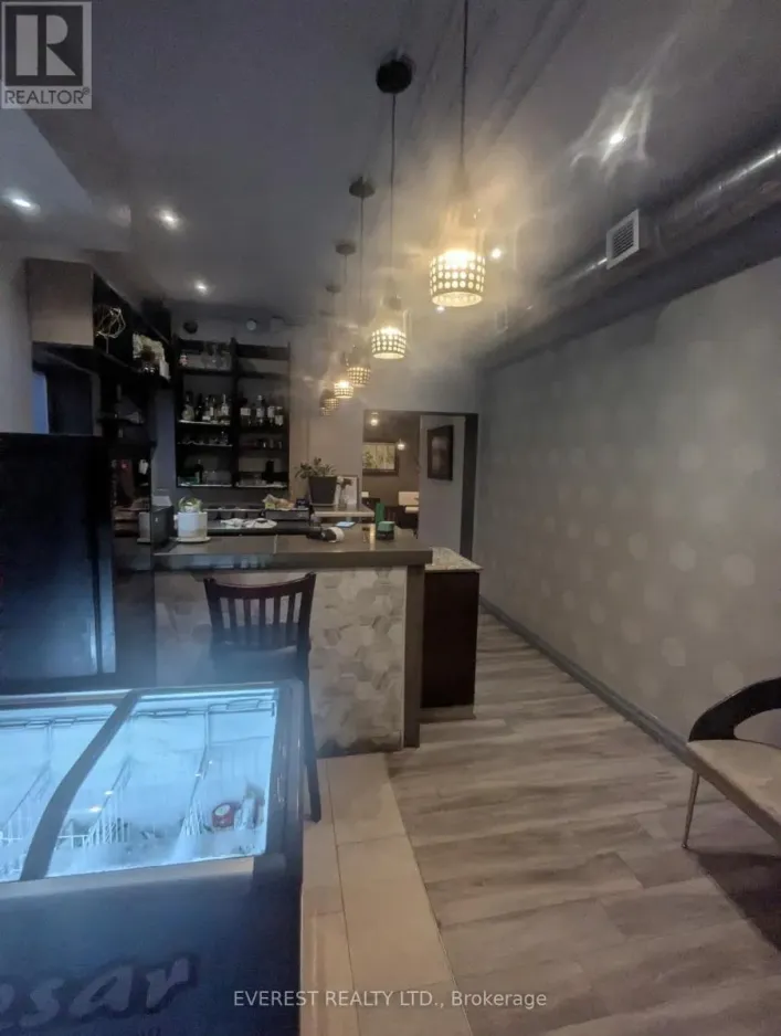 3305 YONGE STREET, Toronto