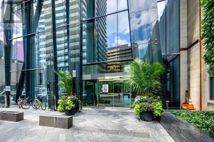 3308 - 65 ST MARY STREET, Toronto