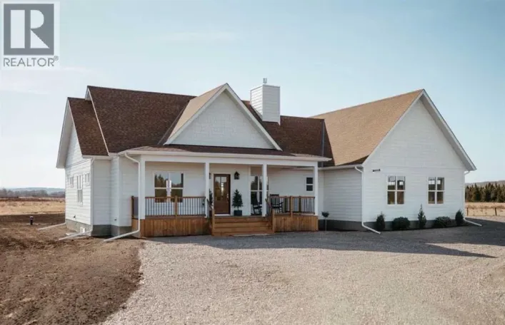 33080 Range Road 61, Rural Mountain View County
