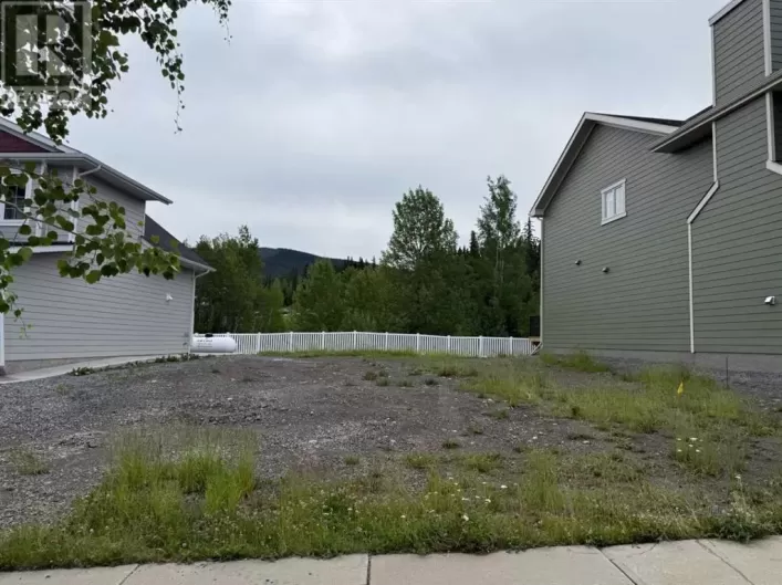 331 Elizabeth Avenue, Nordegg