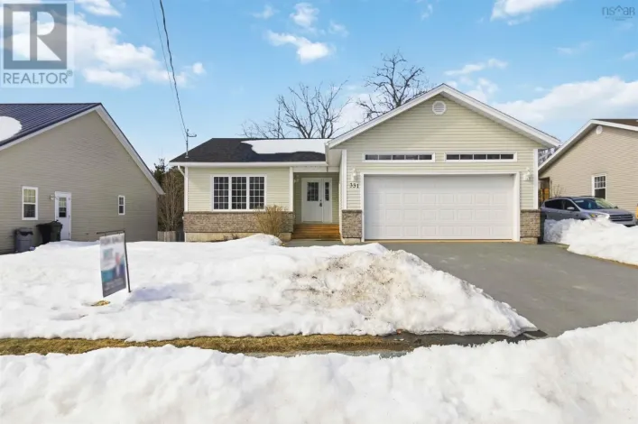 331 Hollingsworth Drive, Bridgewater