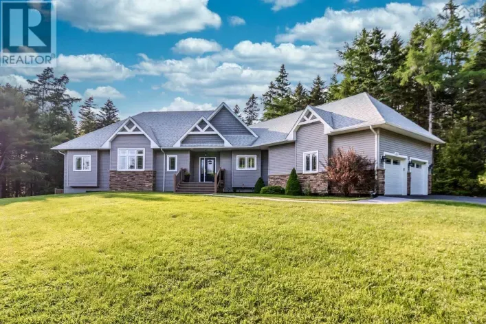House for sale: 331 Masons Point Road, Head Of St. Margarets Bay