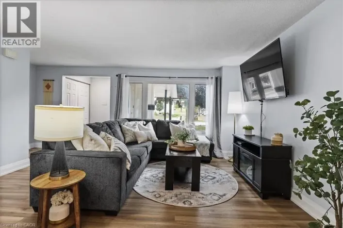 331 PRESTON Parkway, Cambridge