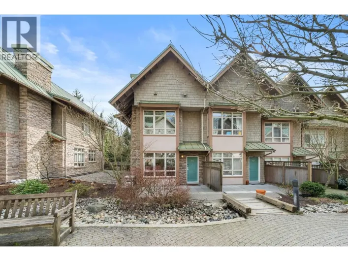 3318 MT SEYMOUR PARKWAY, North Vancouver