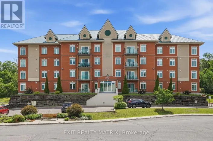 332 - 1303 CLEMENT STREET, Hawkesbury