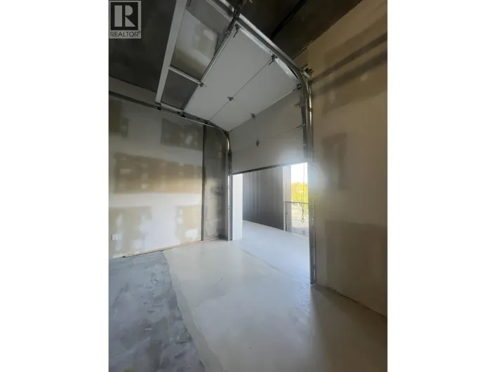 332 8188 MANITOBA STREET, Vancouver