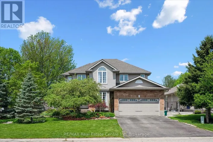 332 DANIEL CRESCENT, Centre Wellington