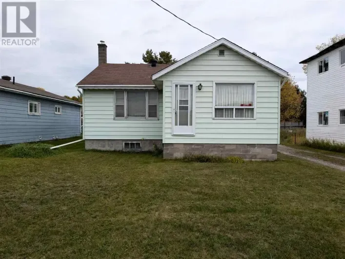 332 Winnipeg ST, White River