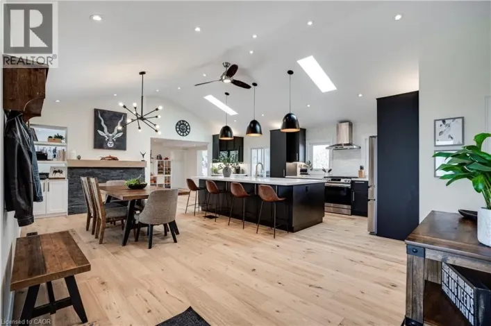 3322 REGIONAL ROAD 56, Hamilton