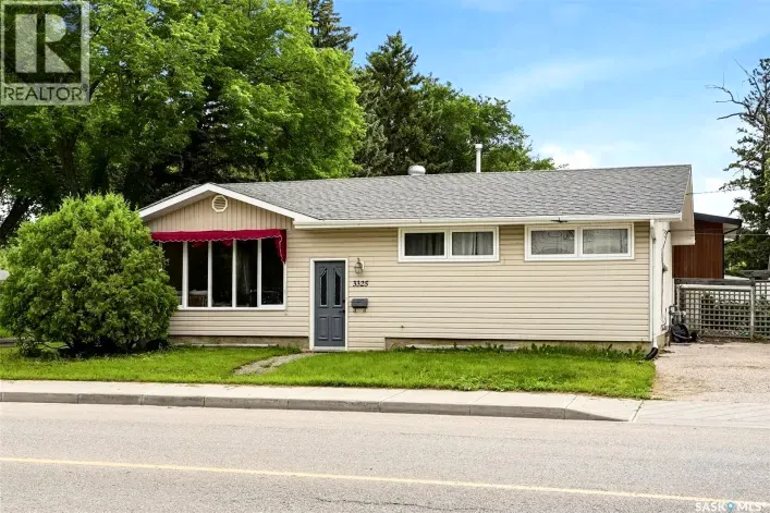 House for sale: 3325 29th AVENUE, Regina