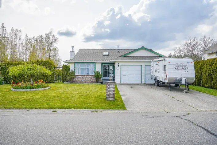 3329 197 STREET, Langley