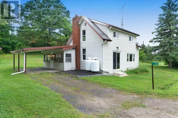 333 BURRIDGE ROAD, Frontenac