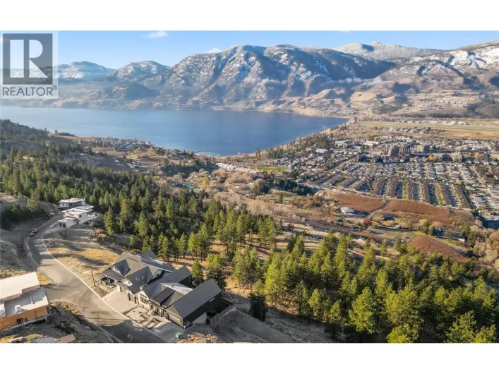 3331 Evergreen Drive Unit# 103, Penticton
