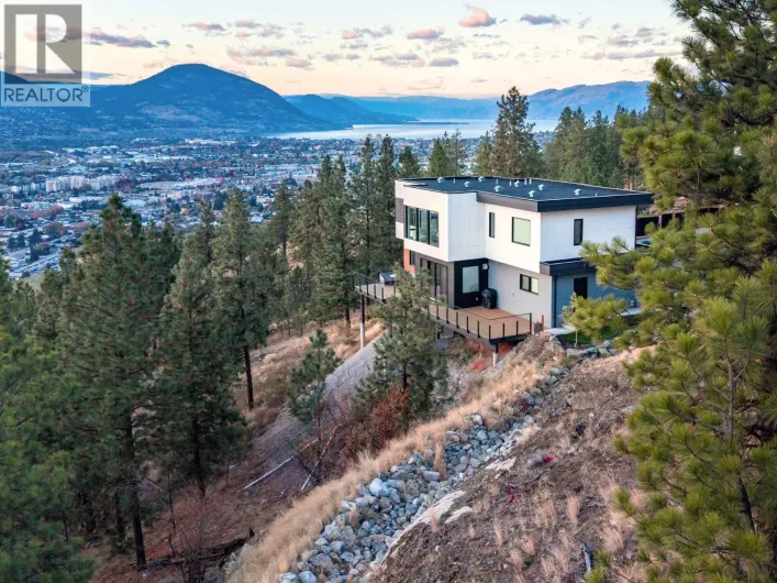 3331 Evergreen Drive Unit# 117, Penticton
