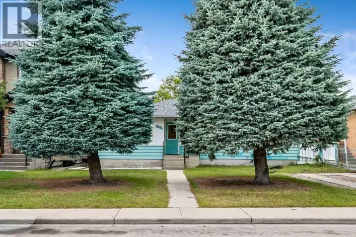 3335 38 Street SW, Calgary