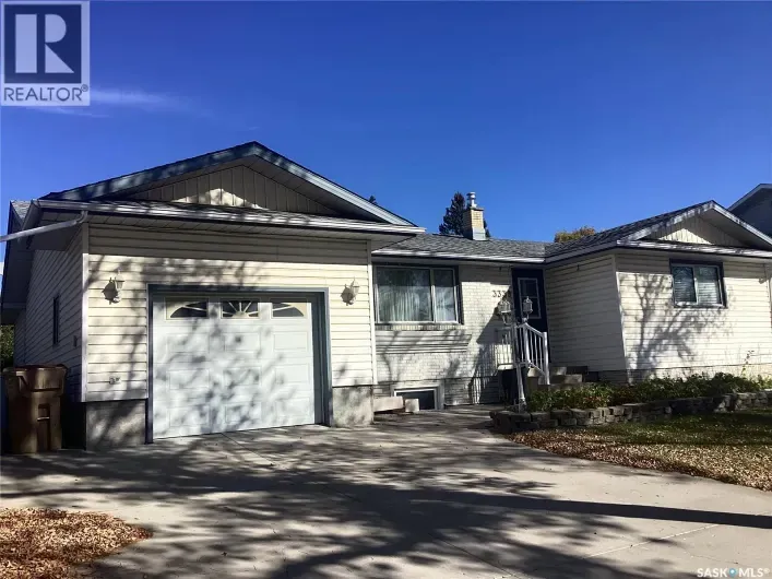 House for sale: 3338 Gordon ROAD, Regina
