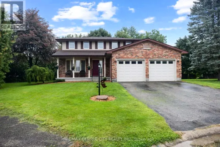 334 CANTERBURY PLACE, Central Elgin