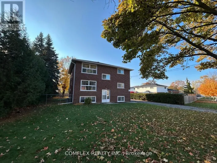 334 SURREY DRIVE, Oshawa