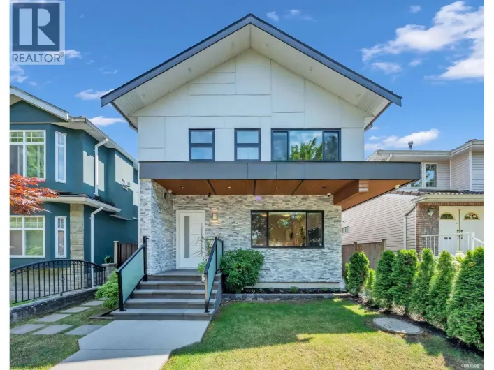 3342 E 24TH AVENUE, Vancouver
