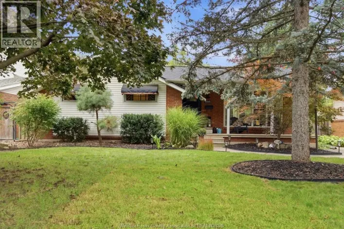 3343 ST PATRICK'S AVENUE, Windsor