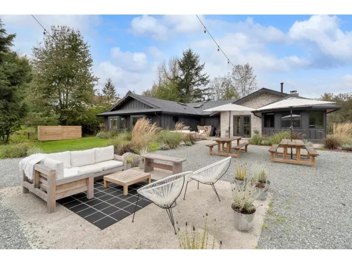 33496 IHLES AVENUE, Mission