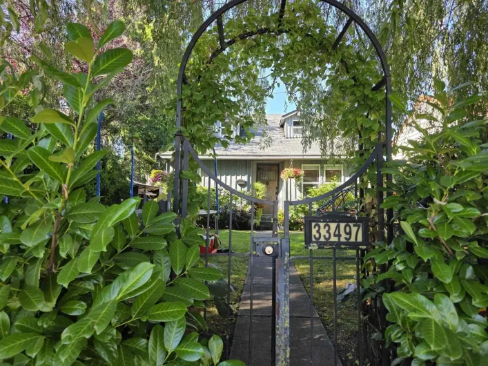 33497 7TH AVENUE, Mission