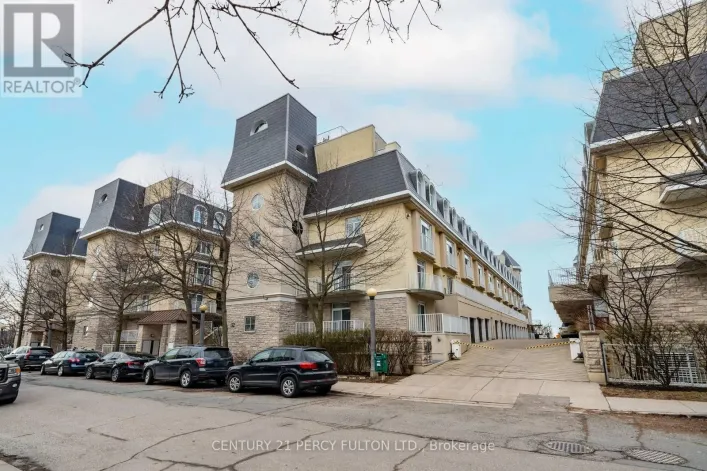 335 - 32 STADIUM ROAD, Toronto
