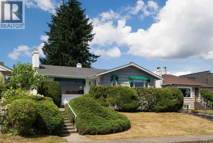 335 CHURCHILL AVENUE, New Westminster
