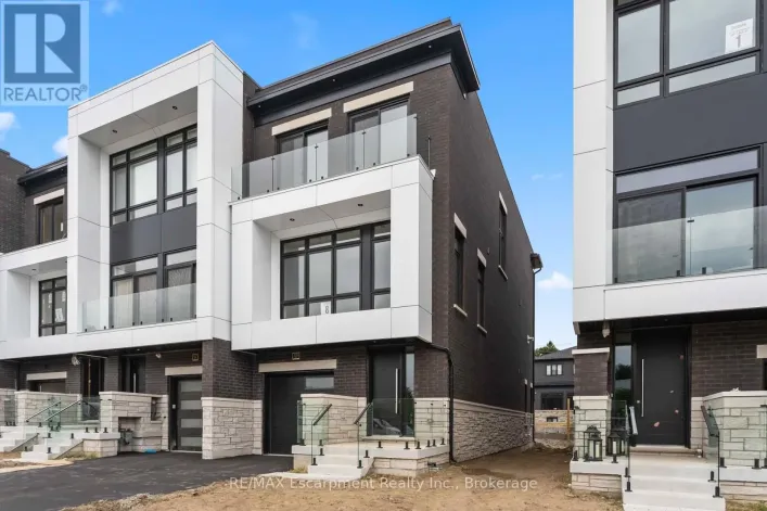 Row / Townhouse for sale: 335 HELEN LAWSON LANE, Oakville