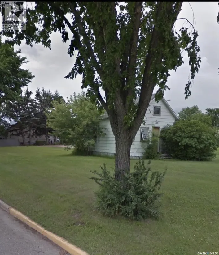 House for sale: 335 Highway AVENUE E, Preeceville