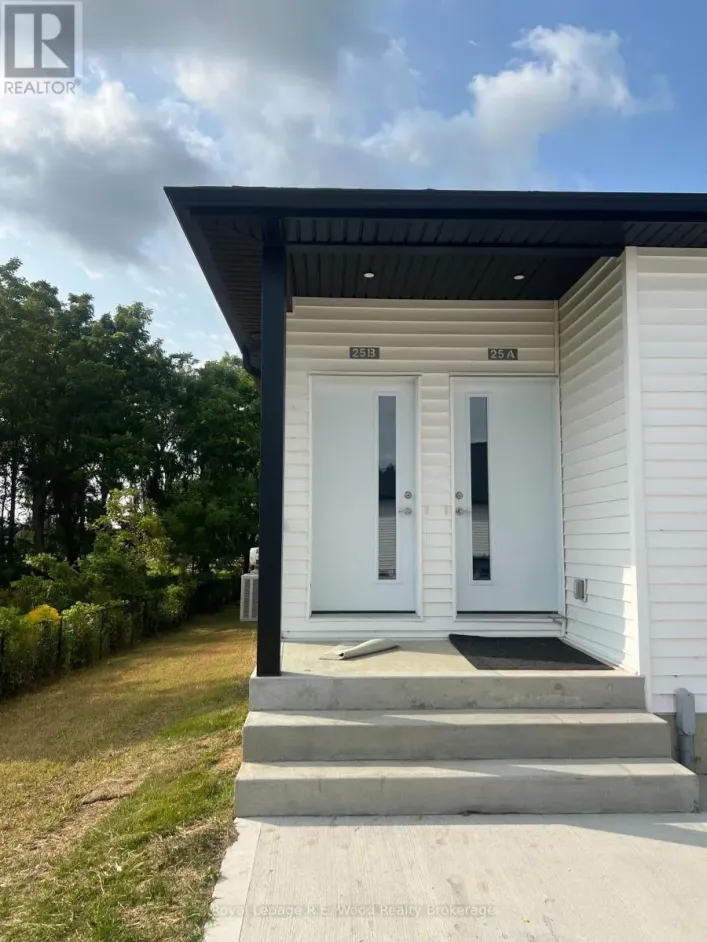 335 JOHN STREET S, Aylmer