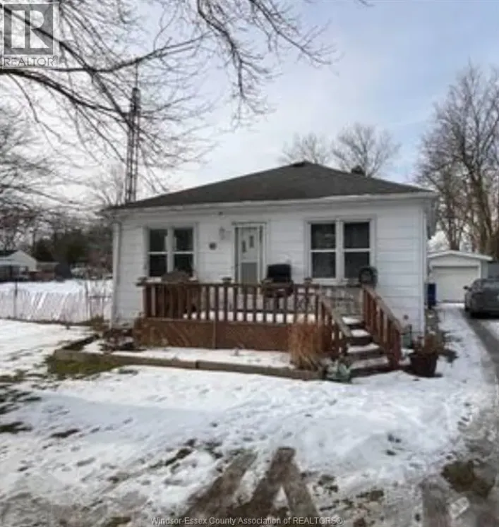 335 PARK AVENUE West, Chatham