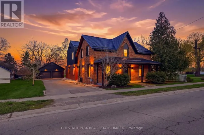 335 WELLINGTON MAIN STREET, Prince Edward County