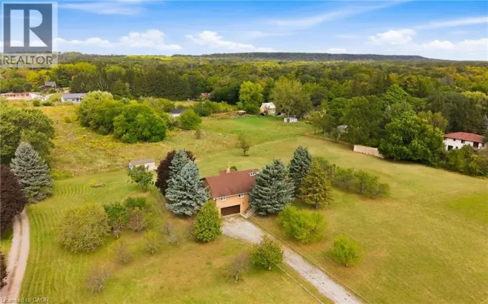 335 YORK Road, Burlington