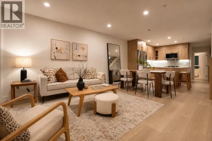 3350 COBBLESTONE AVENUE, Vancouver