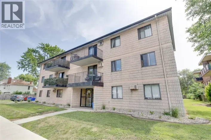 3355 SANDWICH STREET Unit# 104, Windsor