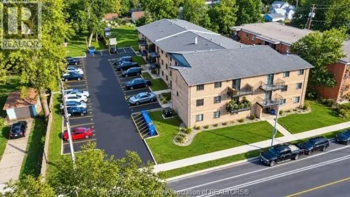 3355 SANDWICH STREET Unit# 304, Windsor