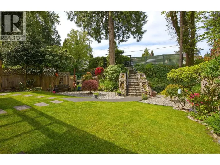 3358 JERVIS STREET, Port Coquitlam