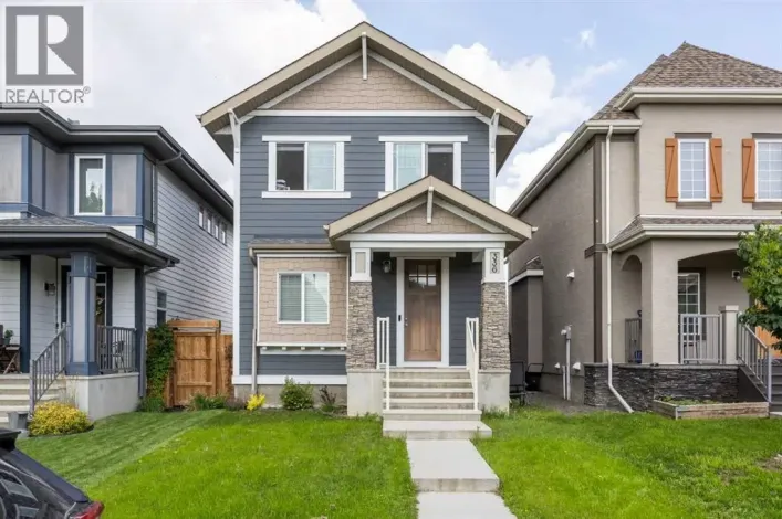 336 Marquis Heights SE, Calgary
