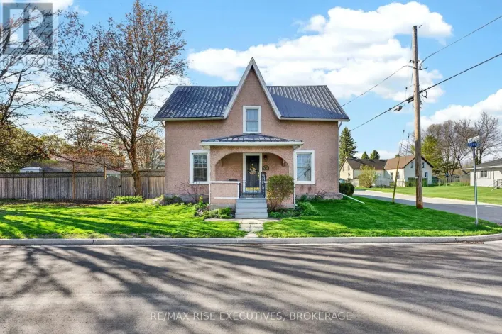 336 QUEEN STREET, Loyalist