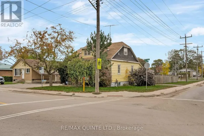 336 SIDNEY STREET, Quinte West