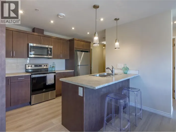 3362 SKAHA LAKE Road Unit# 405, Penticton