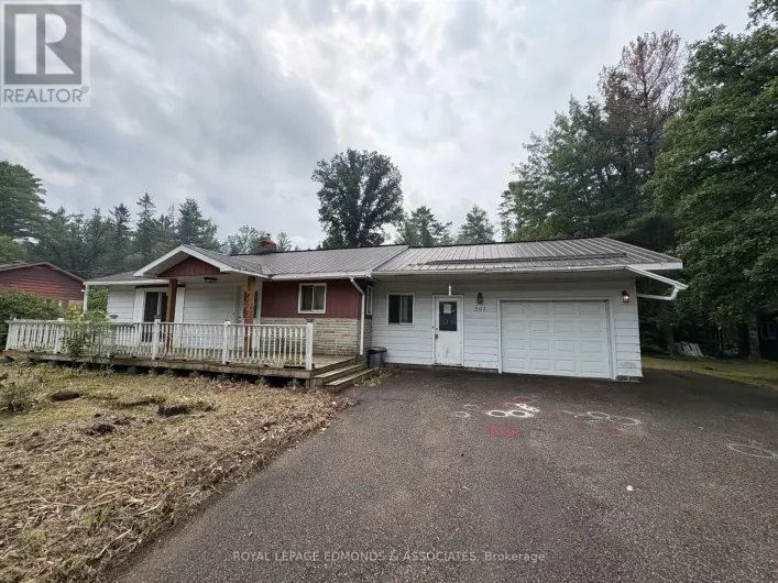 33641 HWY 17 HIGHWAY W, Deep River