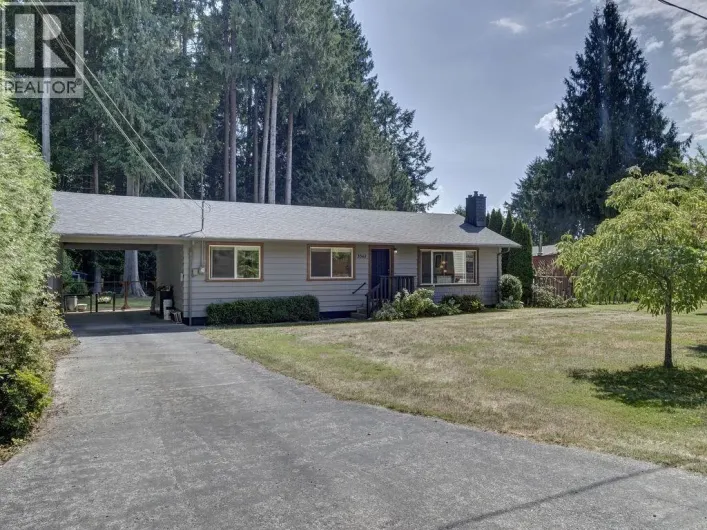 3367 RICHARDS ROAD, Roberts Creek