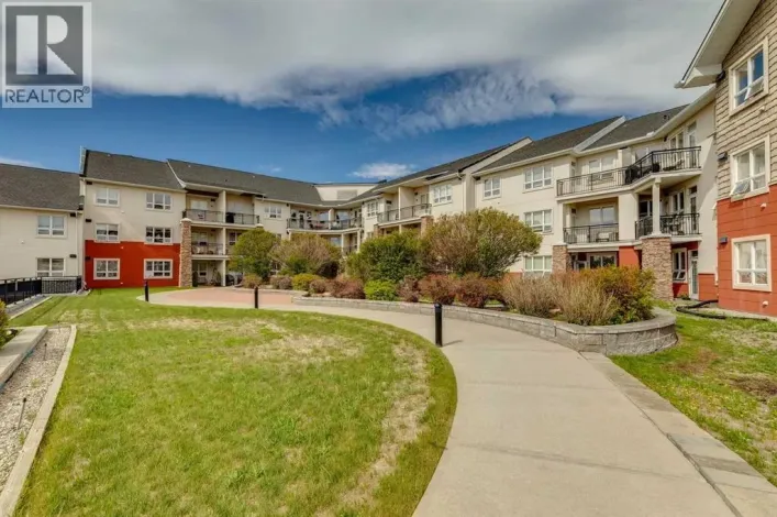 337, 26 Val Gardena View SW, Calgary