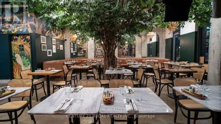 337 KING STREET W, Toronto